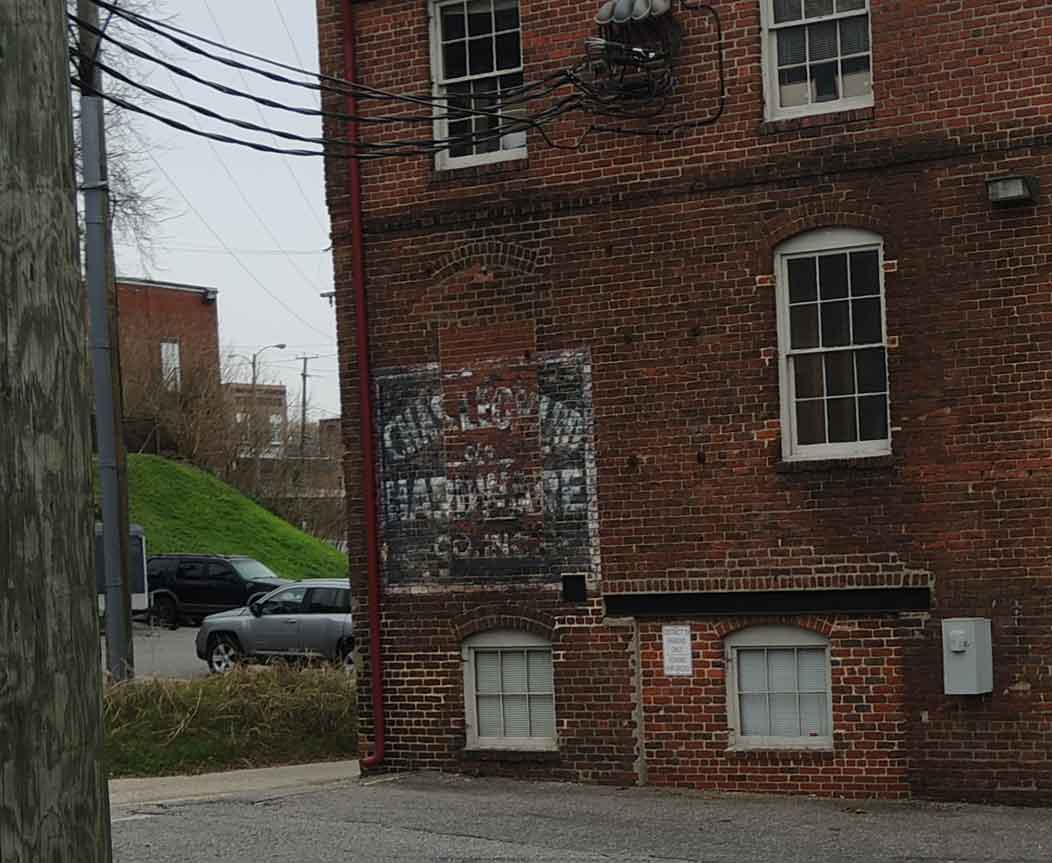 Chas. Leonard Hardware