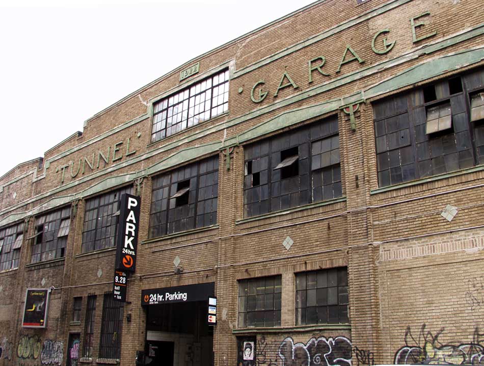 Tunnel Garage